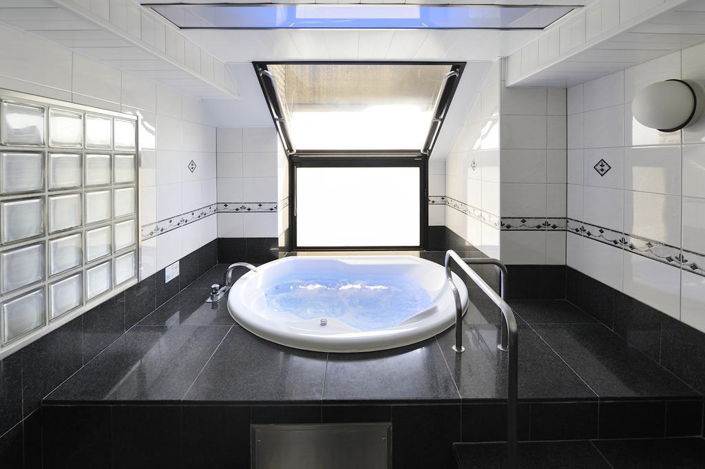 Water Hotel Mw (Adults Only) Saitama Exterior foto
